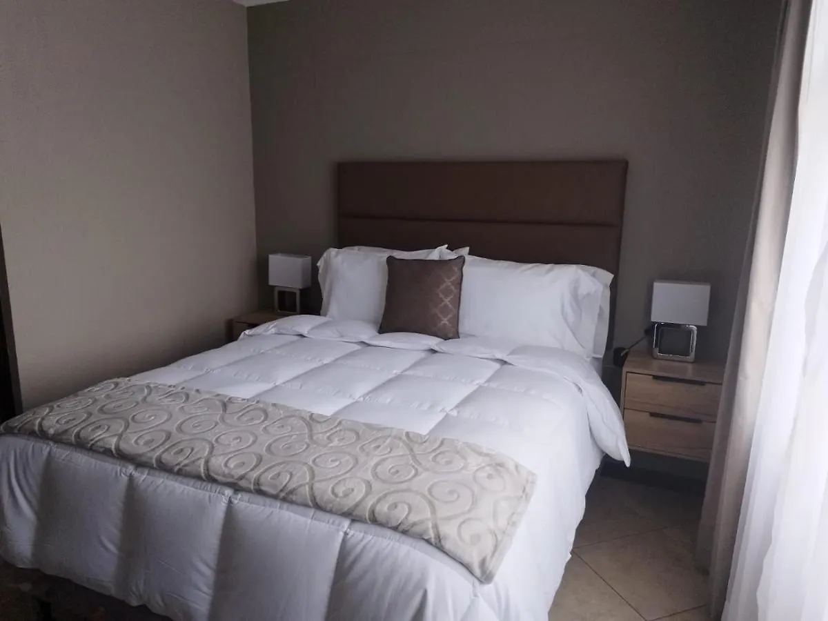 L'Aurora Inn Hostal Guatemala City 0*,