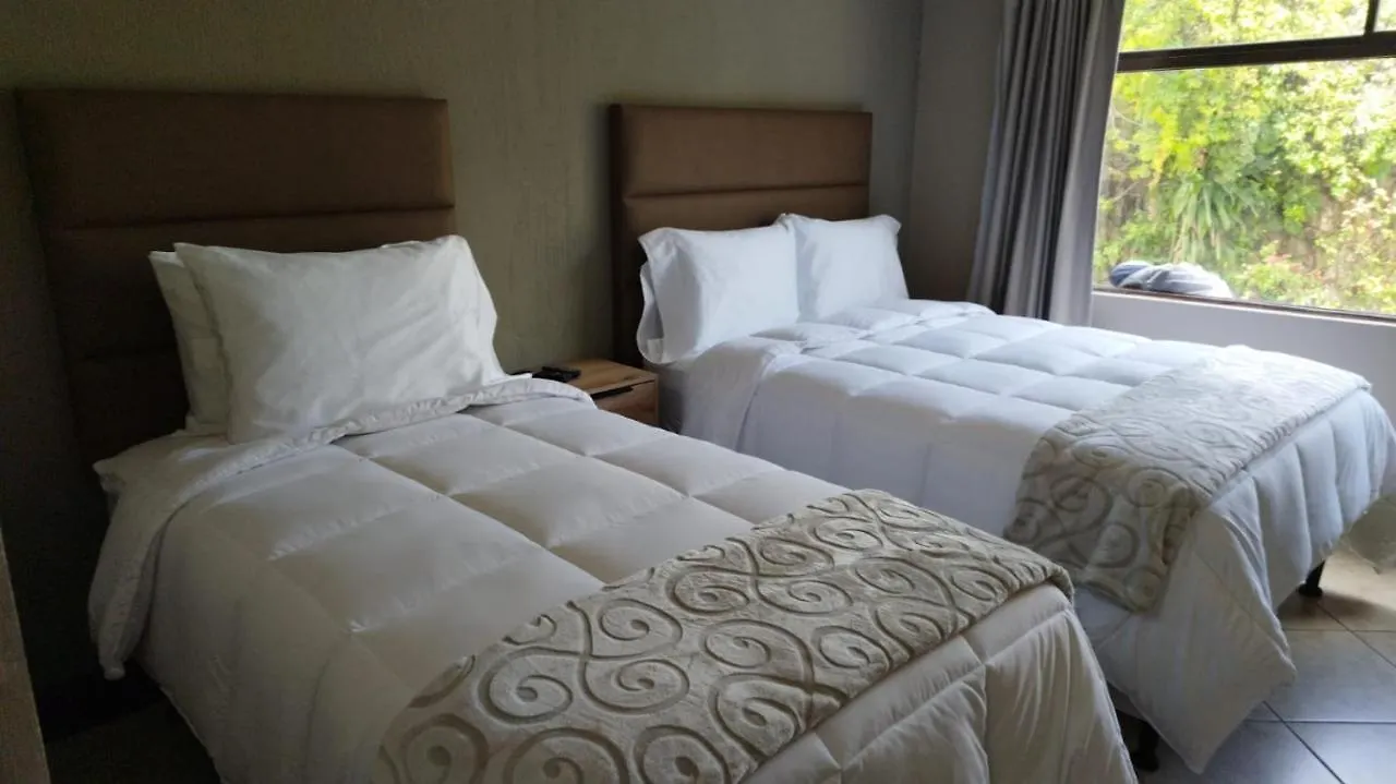 L'Aurora Inn Hostal Guatemala City